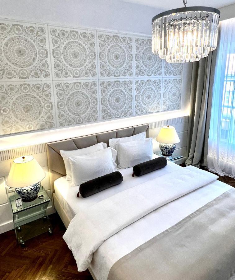 Mondrian Luxury Suites Unesco Old Town Варшава Экстерьер фото