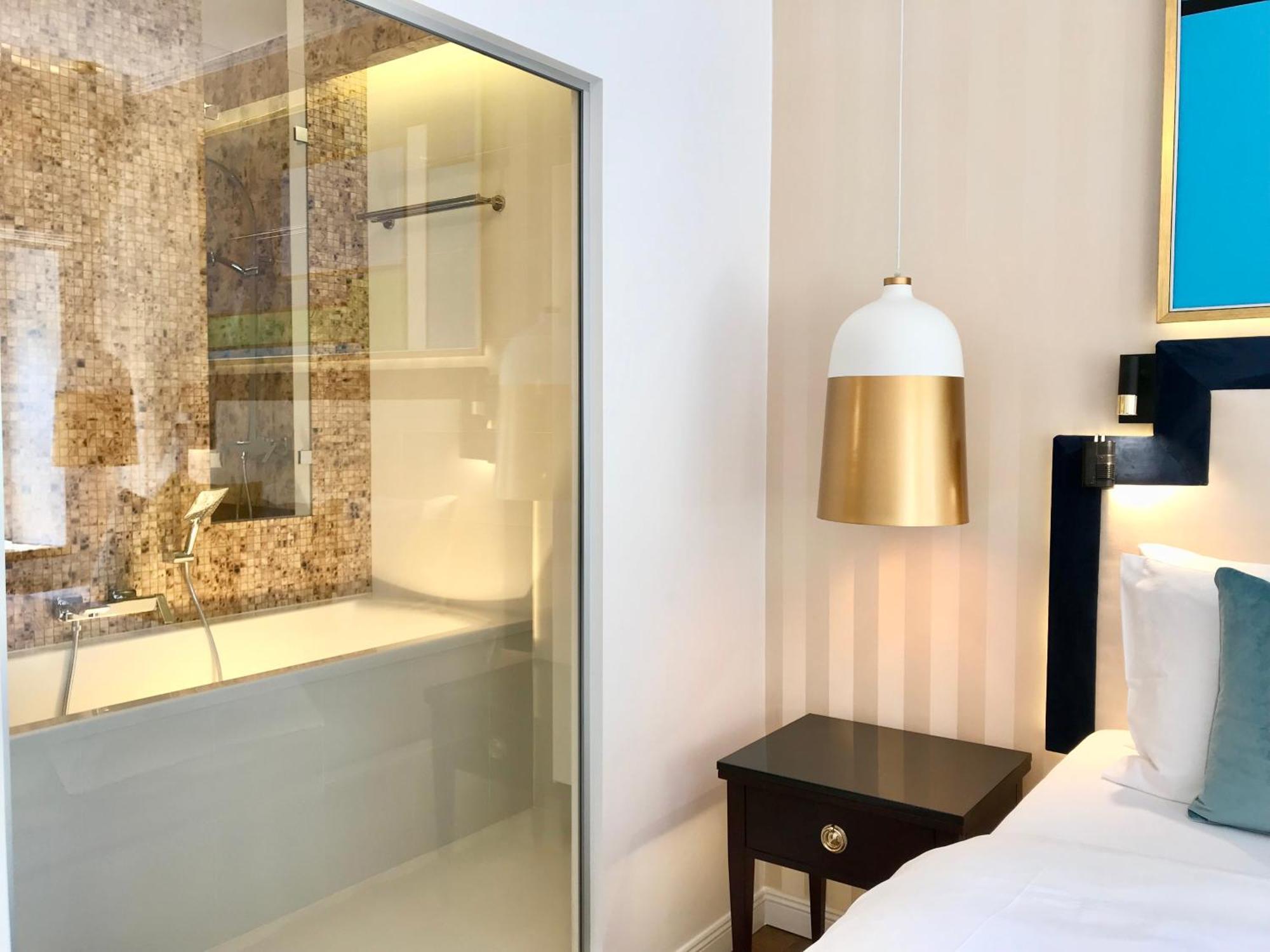 Mondrian Luxury Suites Unesco Old Town Варшава Номер фото